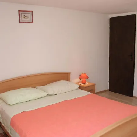 Apartman By The Sea Cove Vela Prapratna *